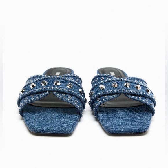 NWT. Zara Denim Blue Flat Slider Sandals with Studs. Size 10. - Picture 4 of 8